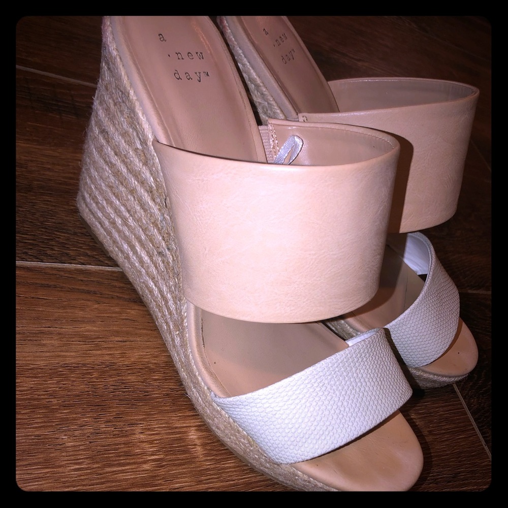 Wedge double strap espadrilles